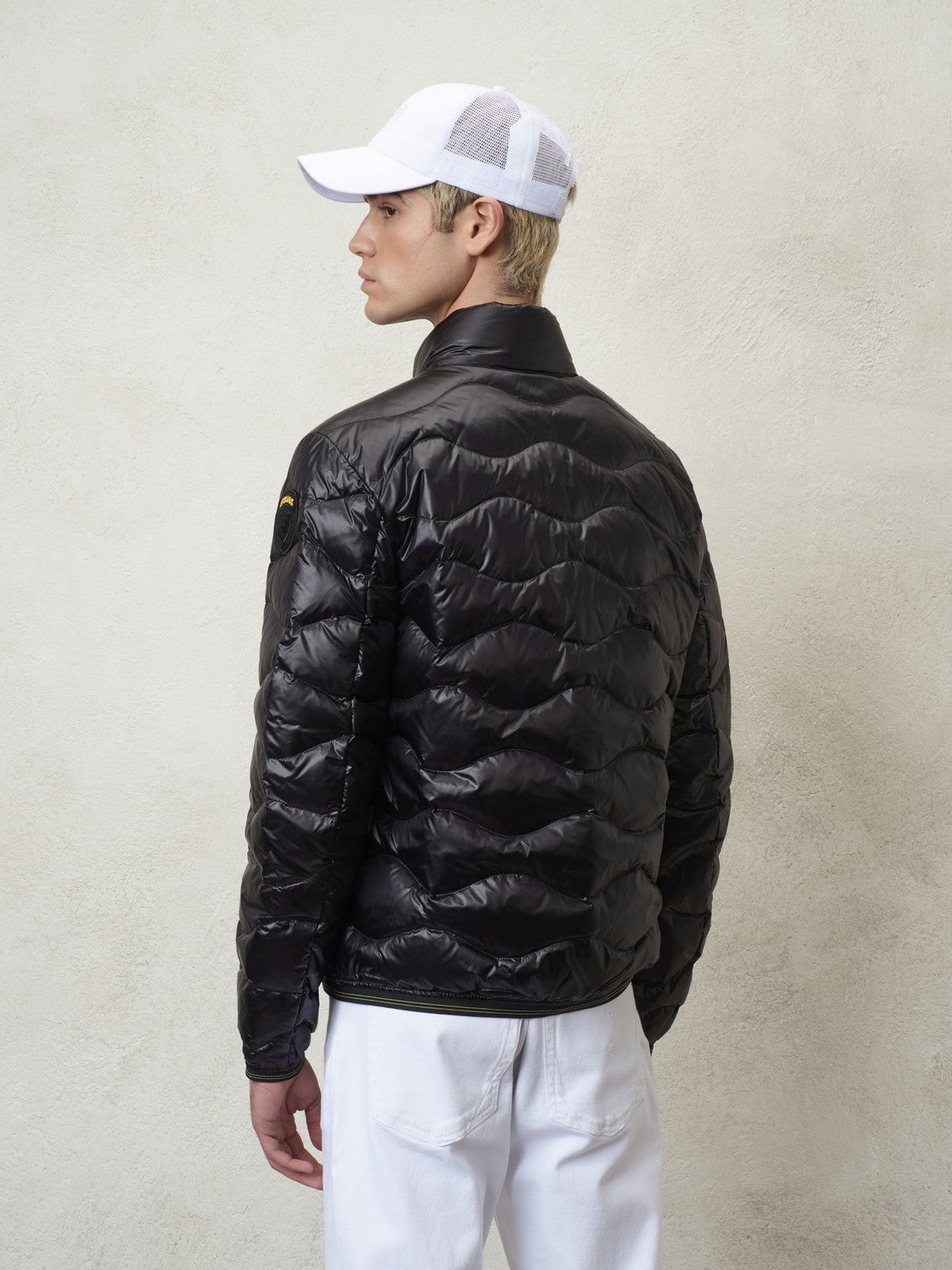 Blauer Männer -Down -Jacke 24SBLUC03070 006719 999 Schwarz