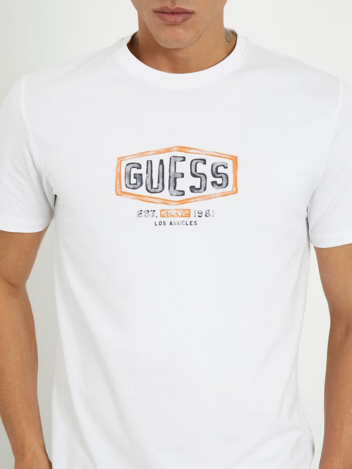 GUESS T-Shirt e Polo Uomo SS CN GUESS BOX CRAC M4RI33 J1314 G011 Bianco gioboutiqueweb