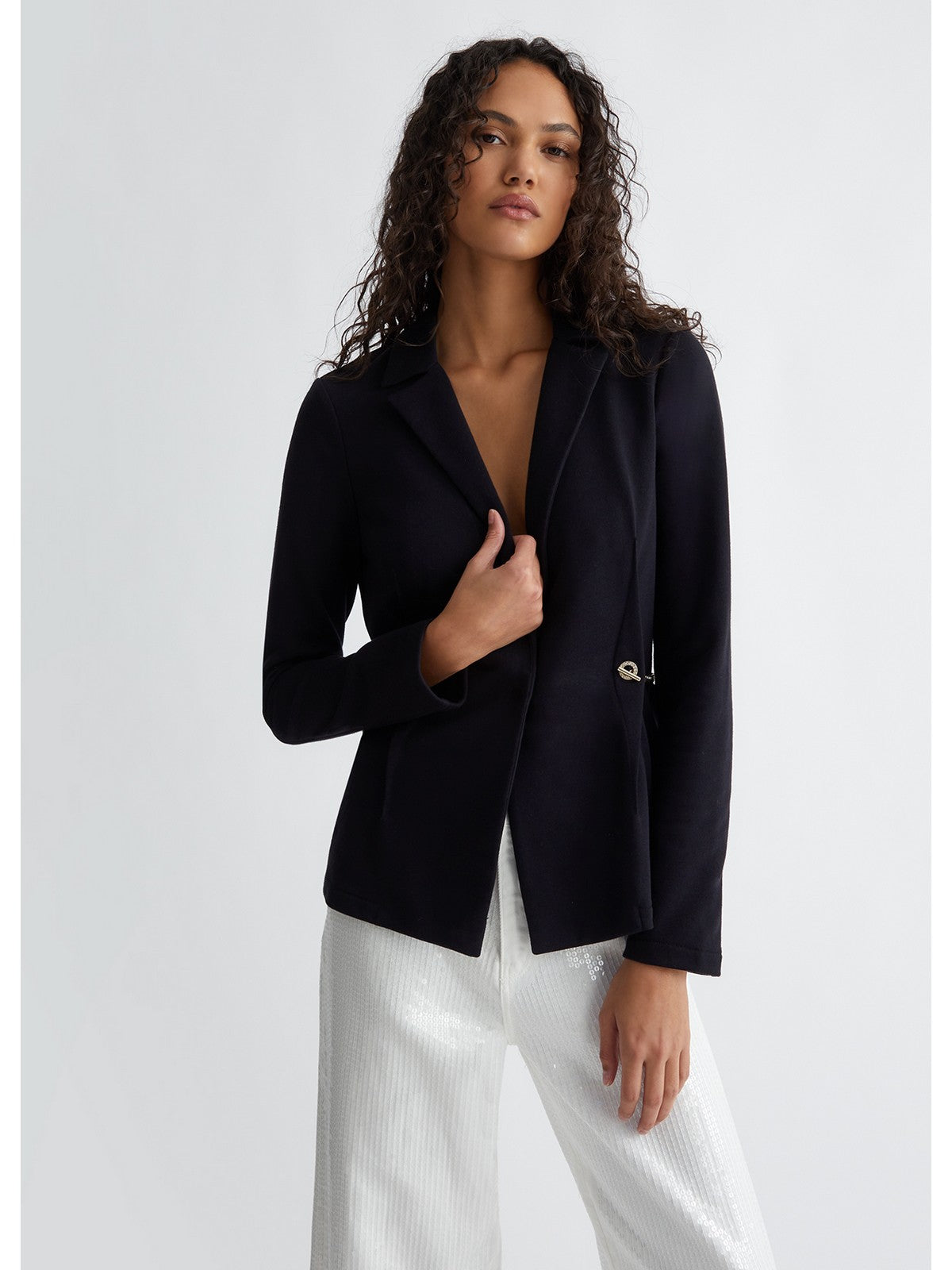 Veste de femmes blanches Liu Jo M4384F0583 22222 Black