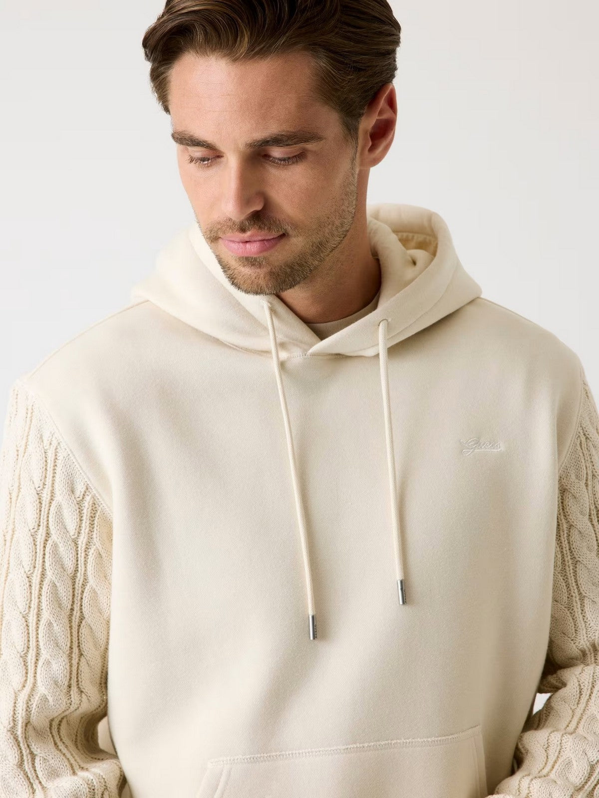 GUESS Felpa Uomo CONTRAST SLEVEES HOODIE M5BQ15 K0981 G1CV QUICKSAND