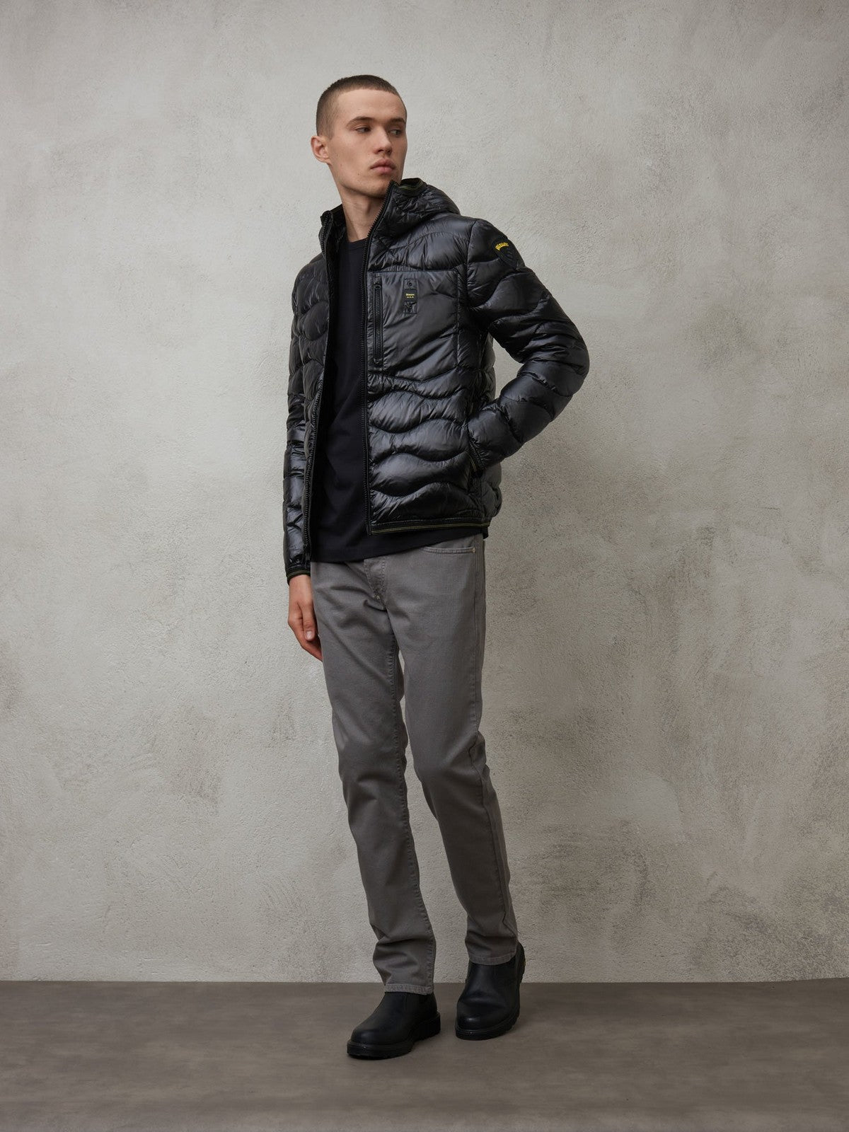 Blauer Herrenjacke 23WBLUC03005 006355 999 Schwarz