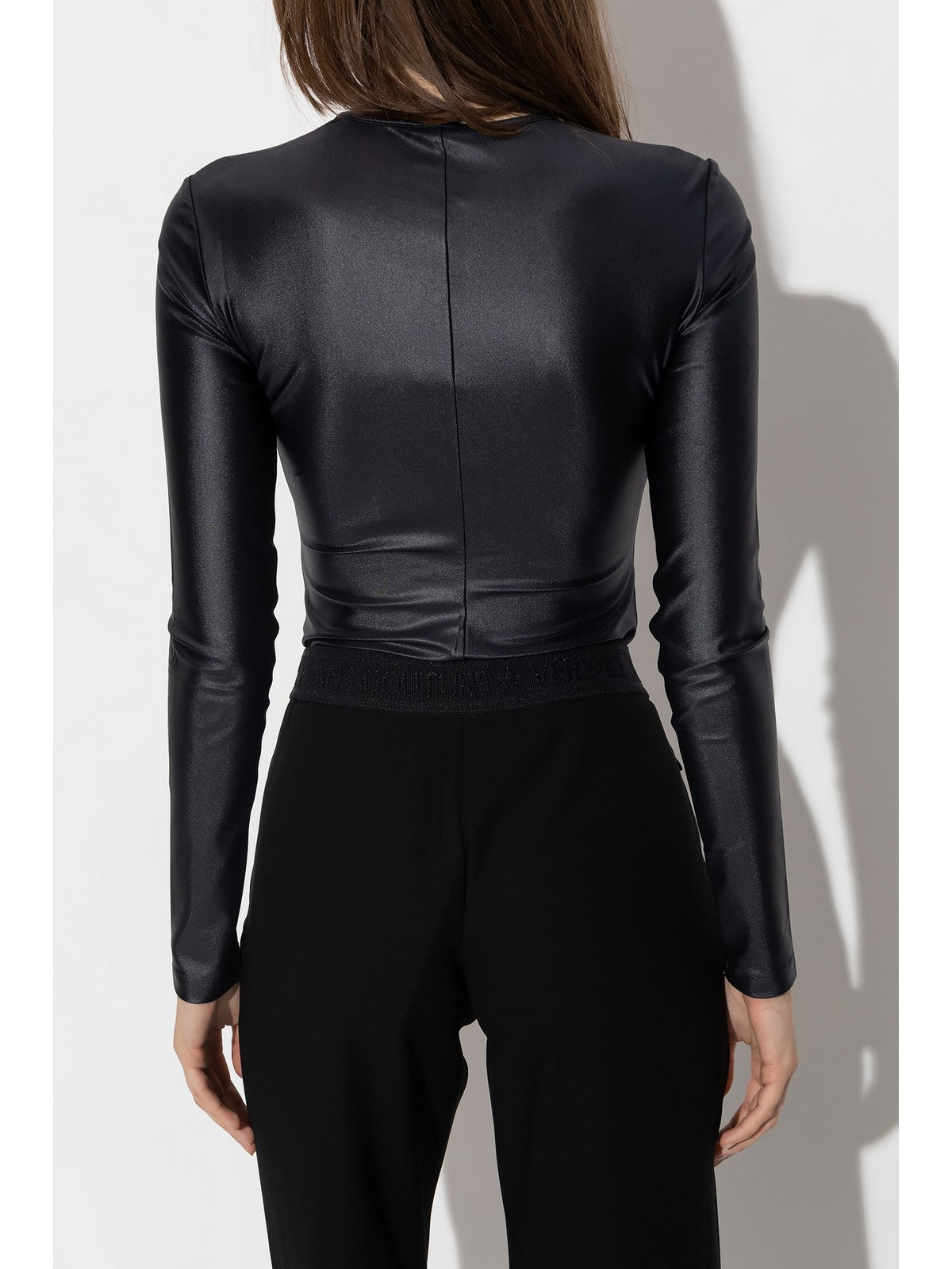 Versace Jeans Couture Body Woman 75ham221 J0062 899 Schwarz