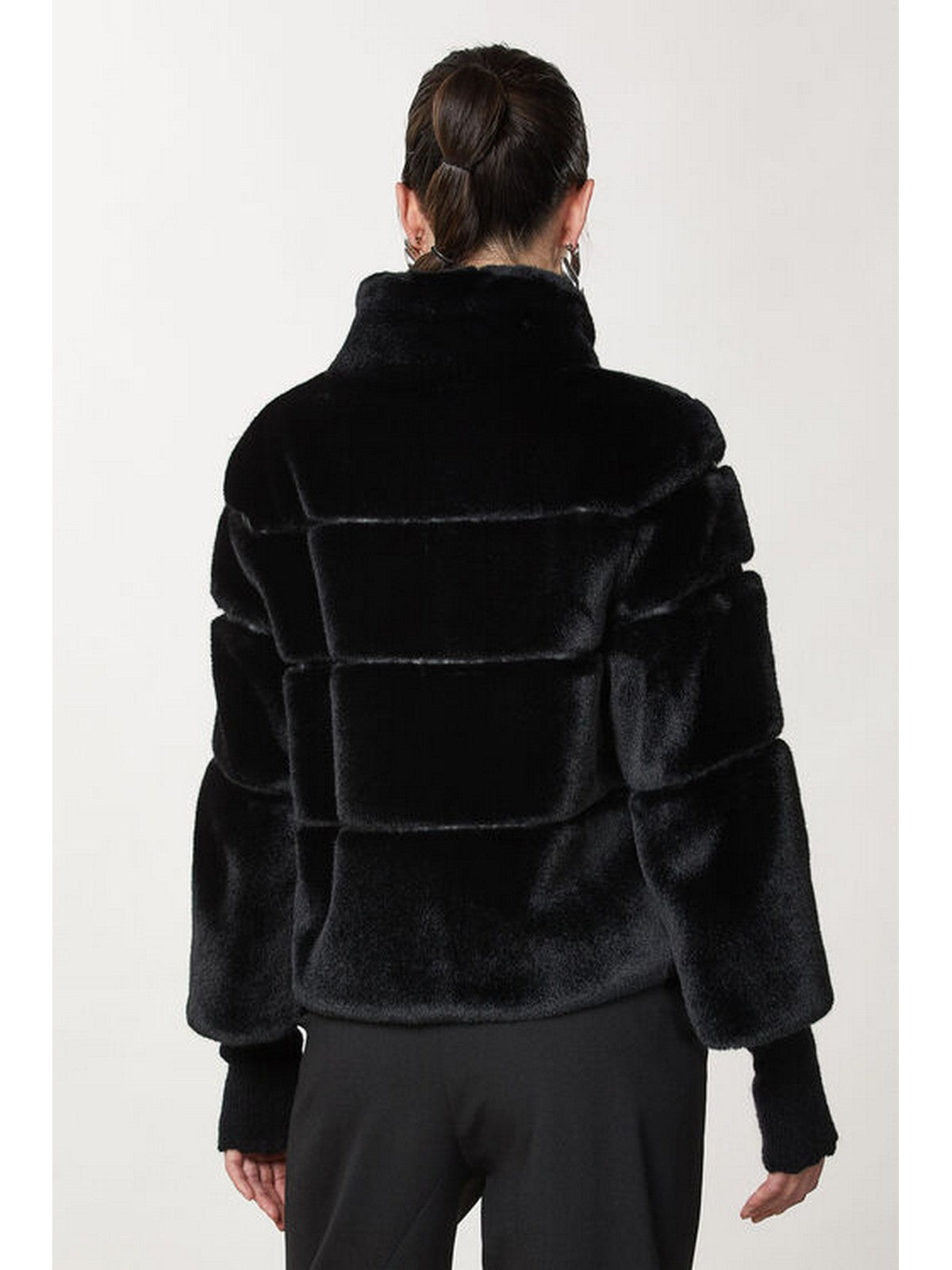 PATRIZIA PEPE Pelliccia Donna 2O0107 E5T7 K103 Nero gioboutiqueweb