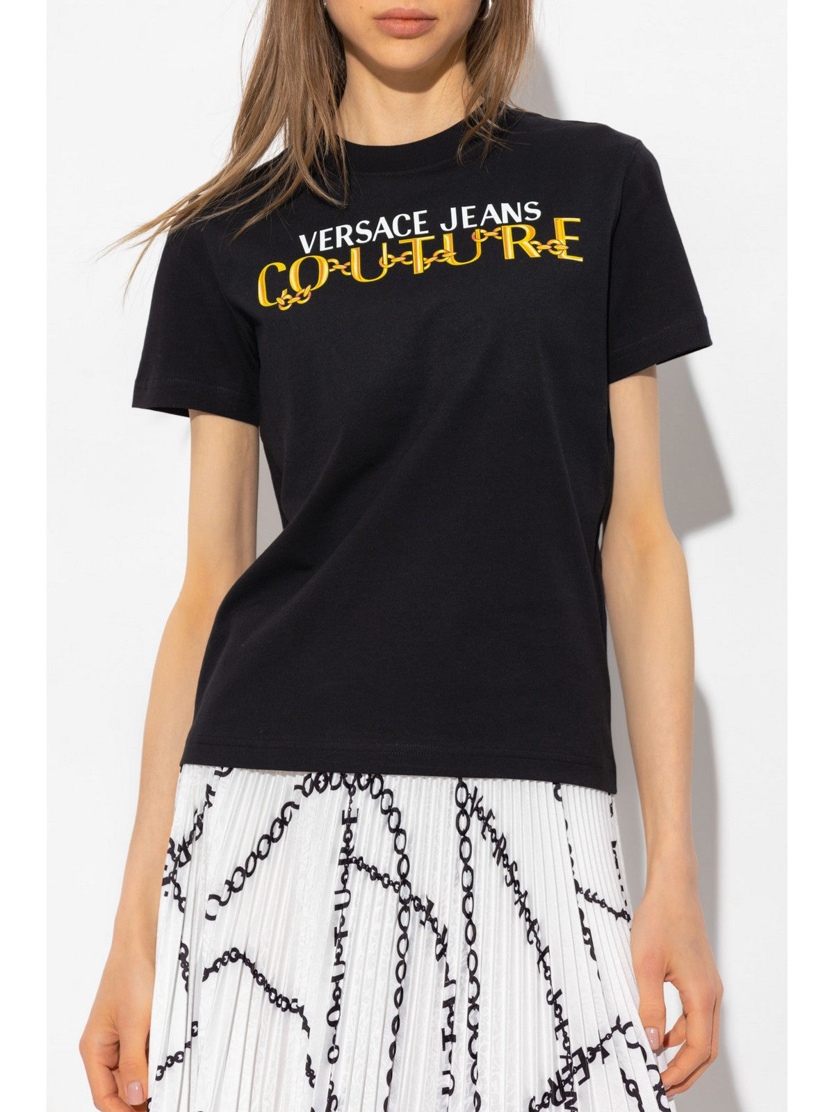 Versace Jeans Couture T-Shirts und Frauenstange 75HAHF01 CJ00F G89 Schwarz