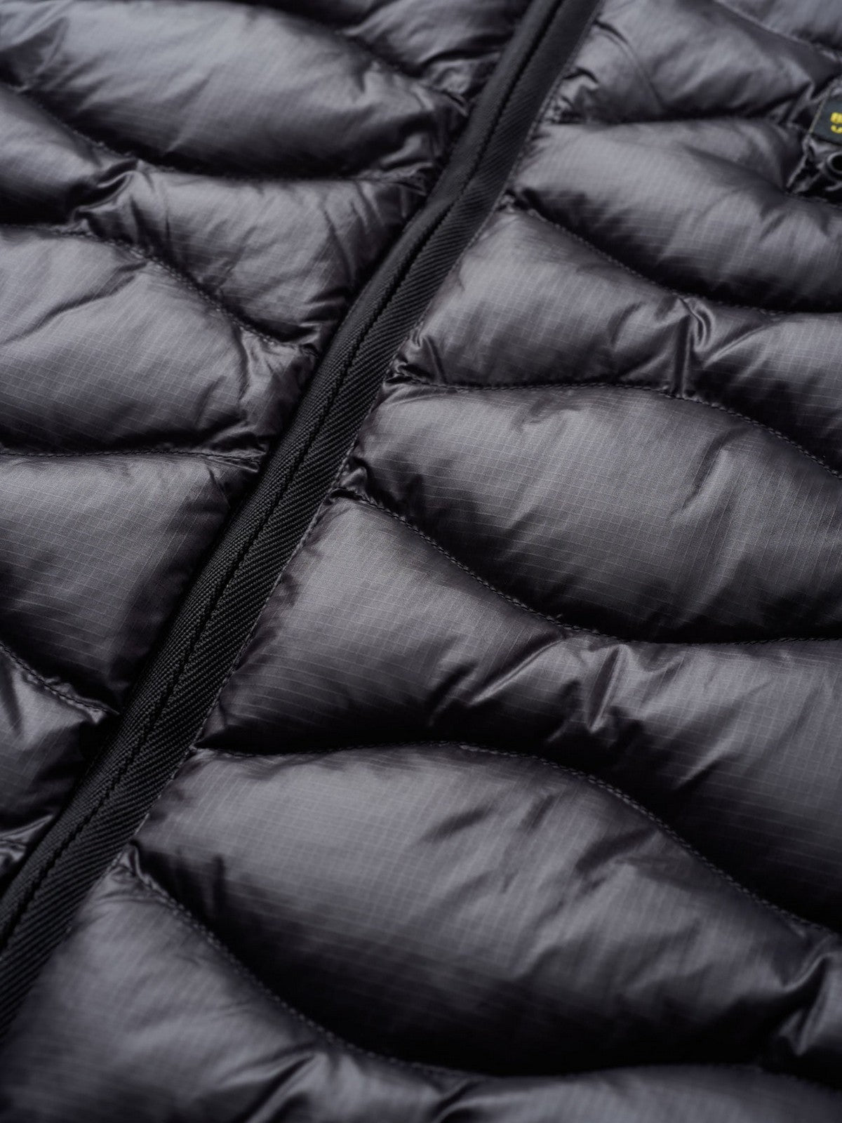 BLAUER Gilet Uomo 23WBLUX02085 005958 999TT Nero gioboutiqueweb