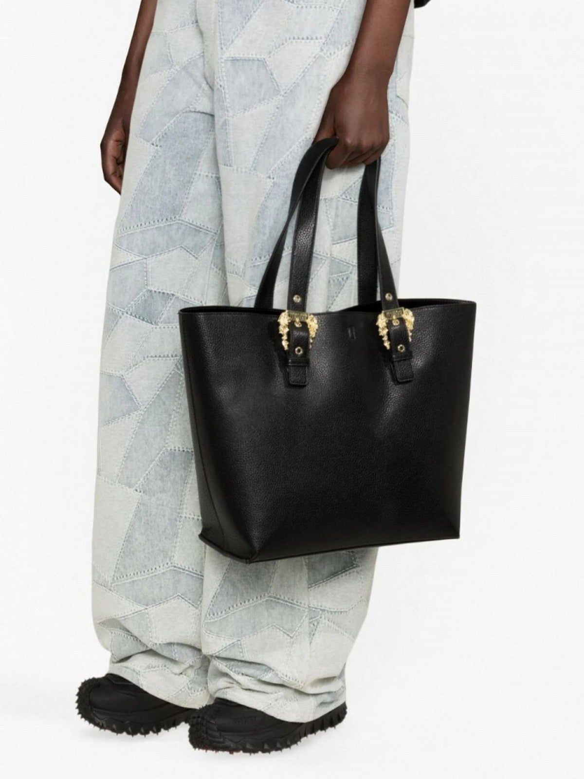 Versace Jeans Couture Women's Bag 75va4bf9 ZS413 899 Black