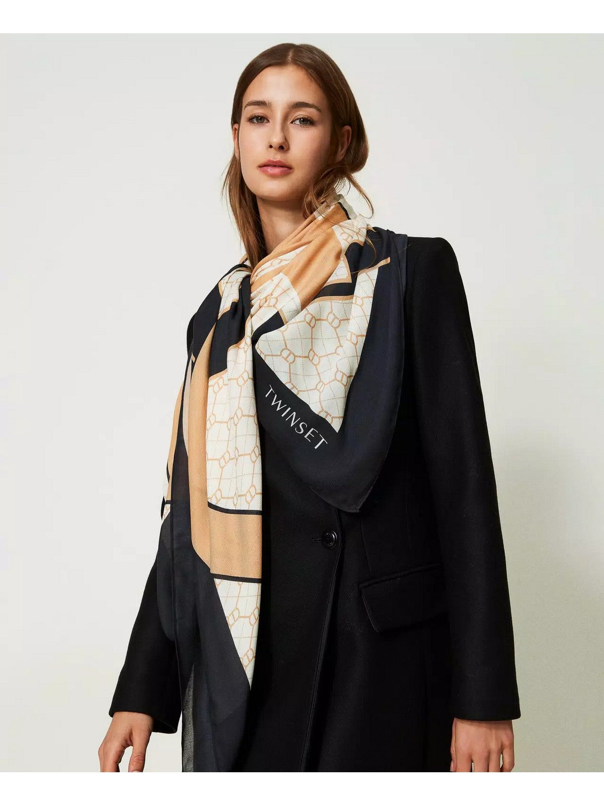 TWINSET Foulard Donna 232TA4160 10909 Nero gioboutiqueweb