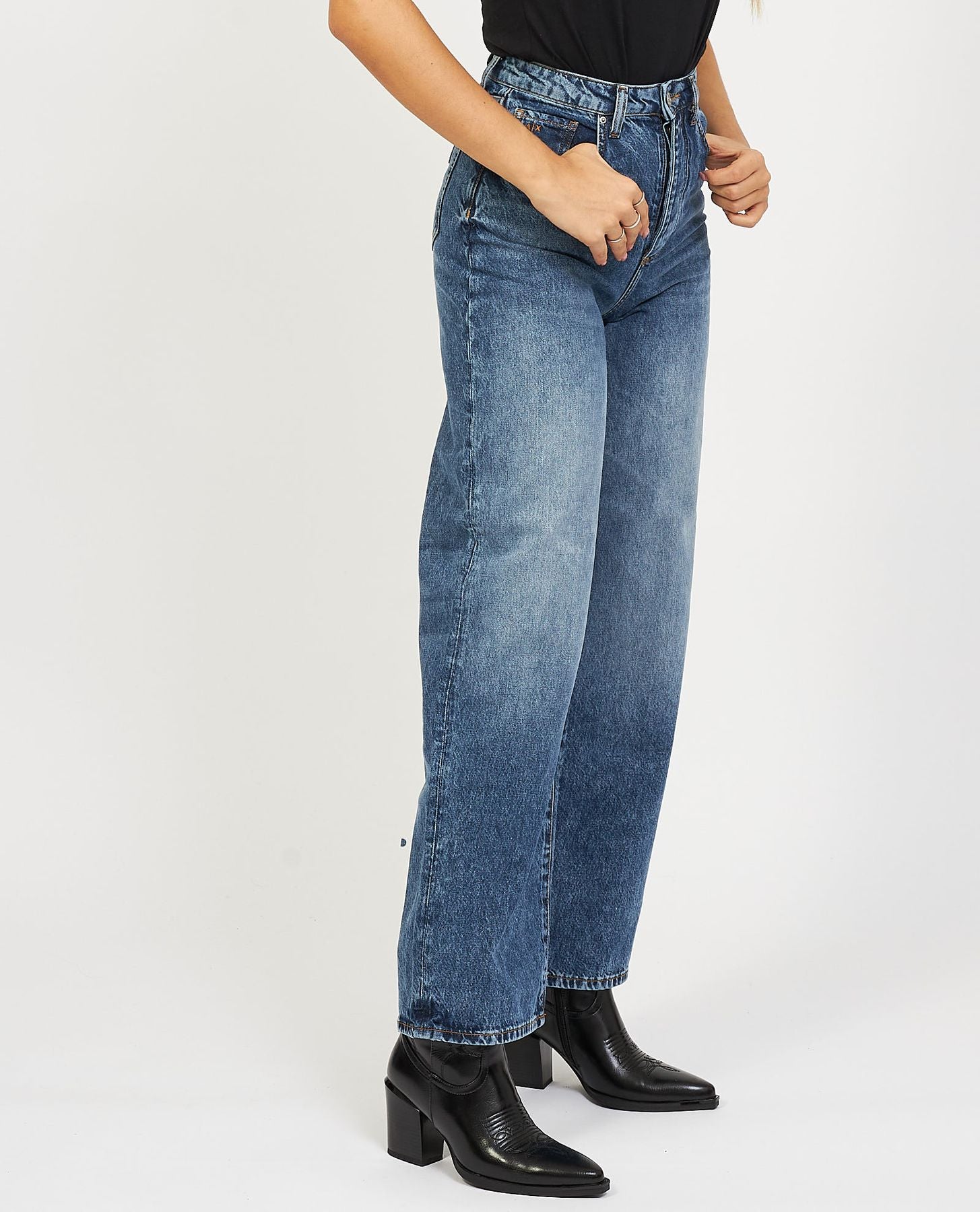 ARMANI EXCHANGE Jeans Donna 6RYJ38 Y22AZ 1500 Blu gioboutiqueweb