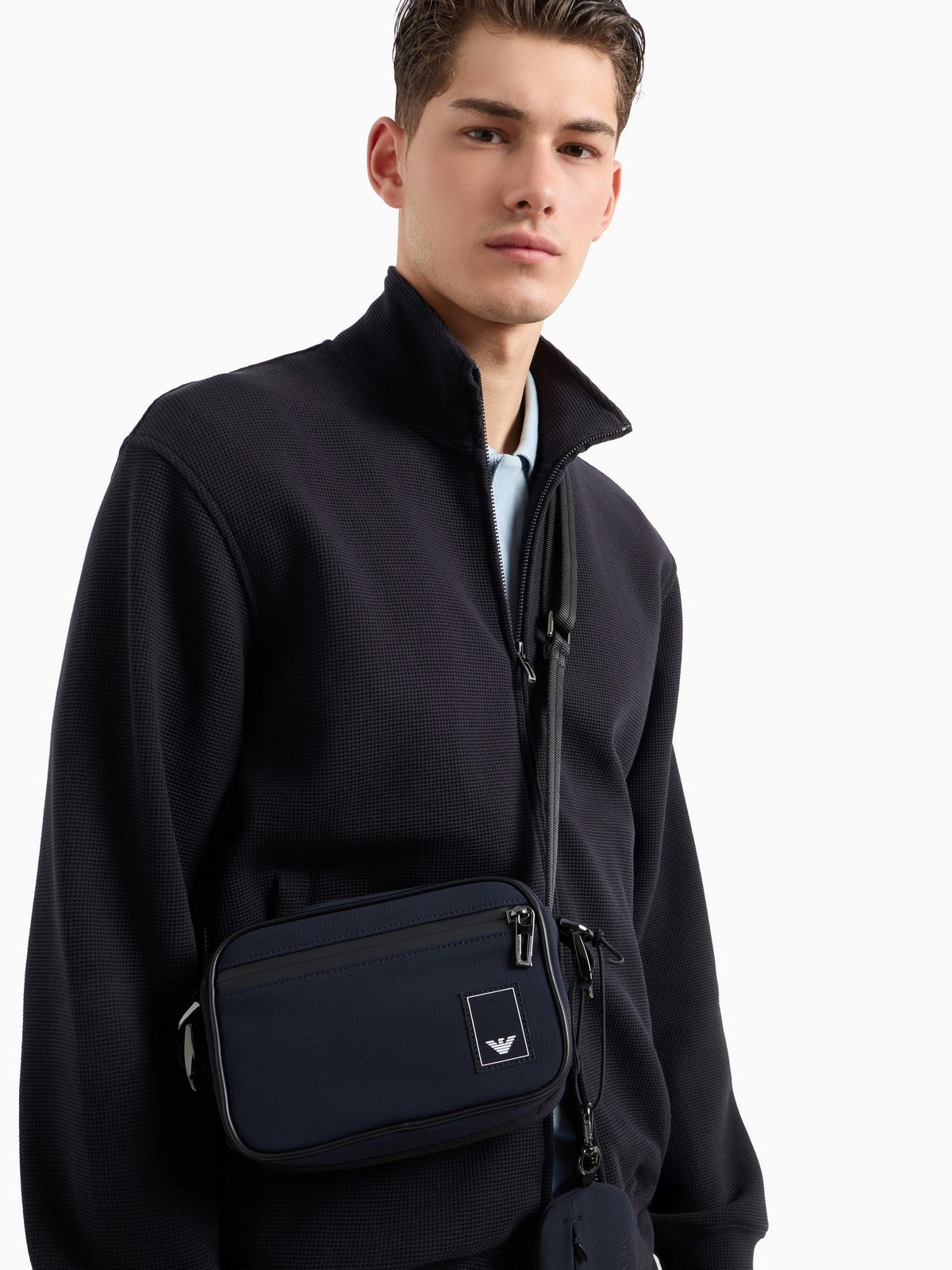 EMPORIO ARMANI Tech case Uomo  EM001220 AF13841 UB118 Blu