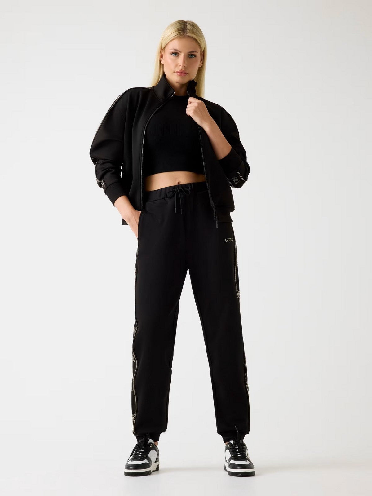 GUESS SPORT Felpa Donna  V5BQ15 KCX22 JBLK Jet Black A996