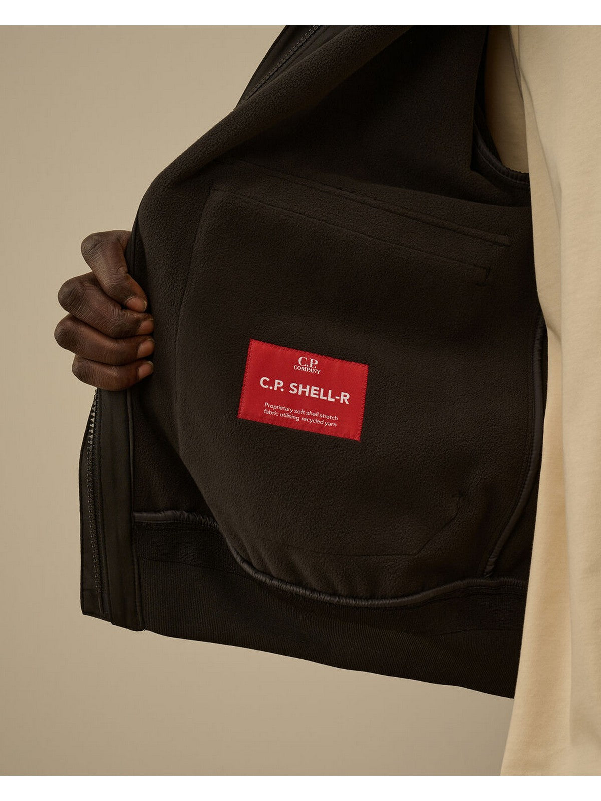 C.P. COMPANY Giubbino Uomo  19CMOW003A006097A 999 999 - BLACK