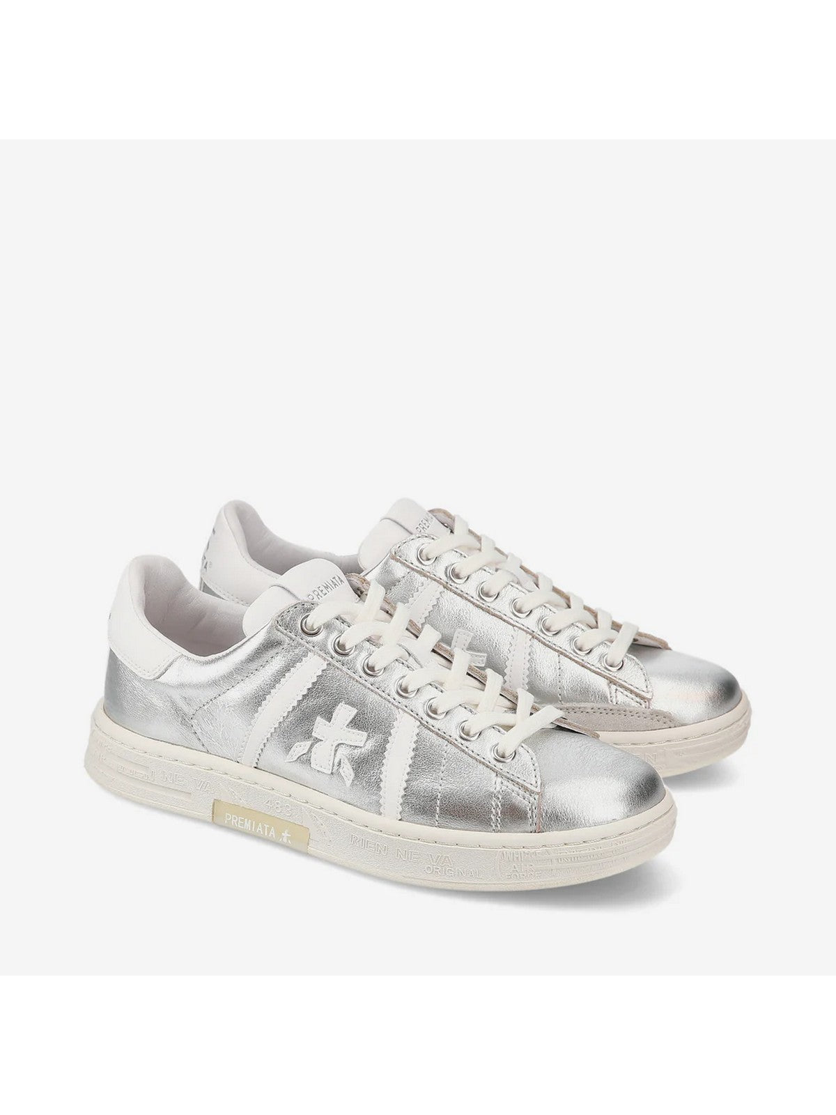 Sneaker femenino Russelld Var 6826 Silver otorgada