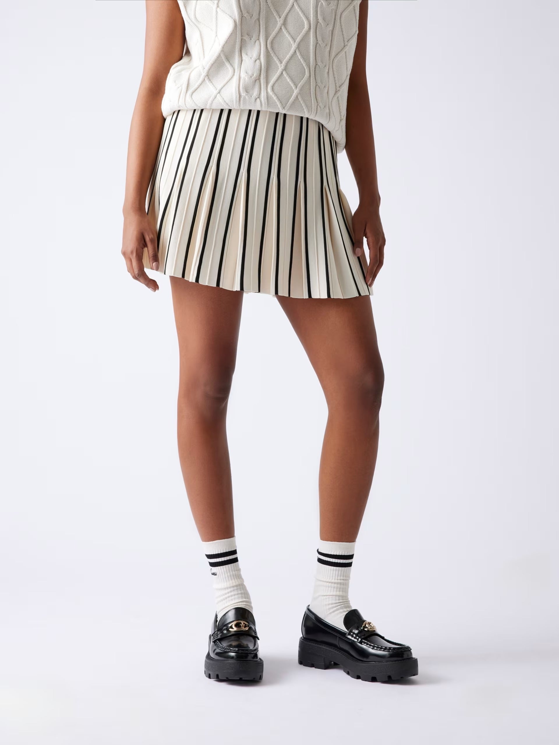 GUESS Mocassino Donna YANIKA FLTYNK ELE14 BLACK BLACK