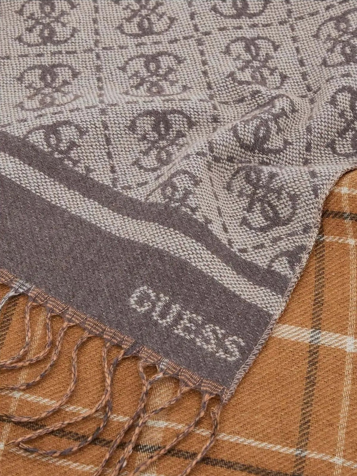 GUESS Sciarpa Uomo MITO SCARF 30X175 AM9432 POL03 BEI Beige gioboutiqueweb