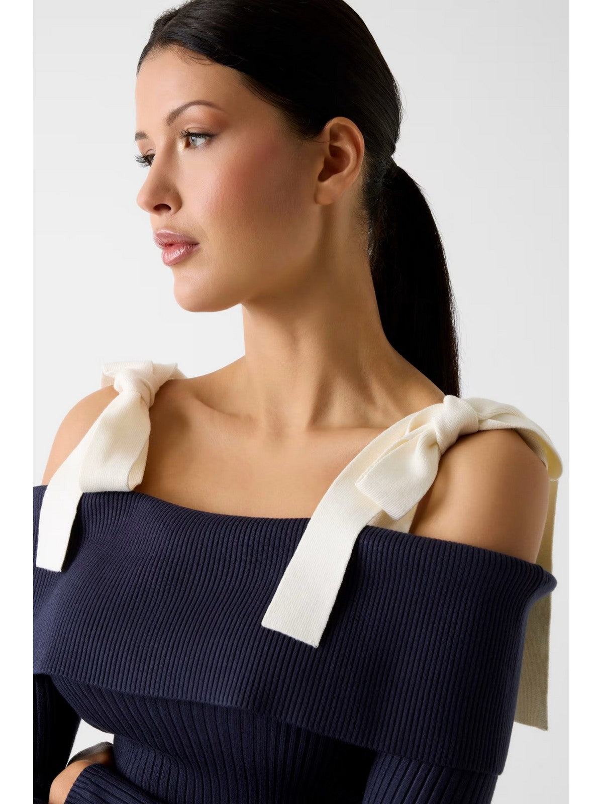 GUESS Maglia Donna LS OFF SHOULDER RIB TERRA SWTR W6RR13 Z2YJ2 G7V2 SMART BLUE