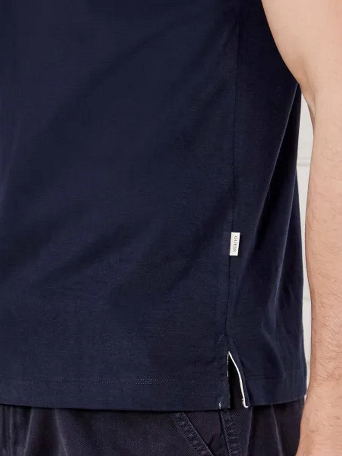 GUESS T-shirt Uomo GJ SS CN REG  HENLEY TEE M5GP49 KCTV1 A71W DARING OCEAN gioboutiqueweb