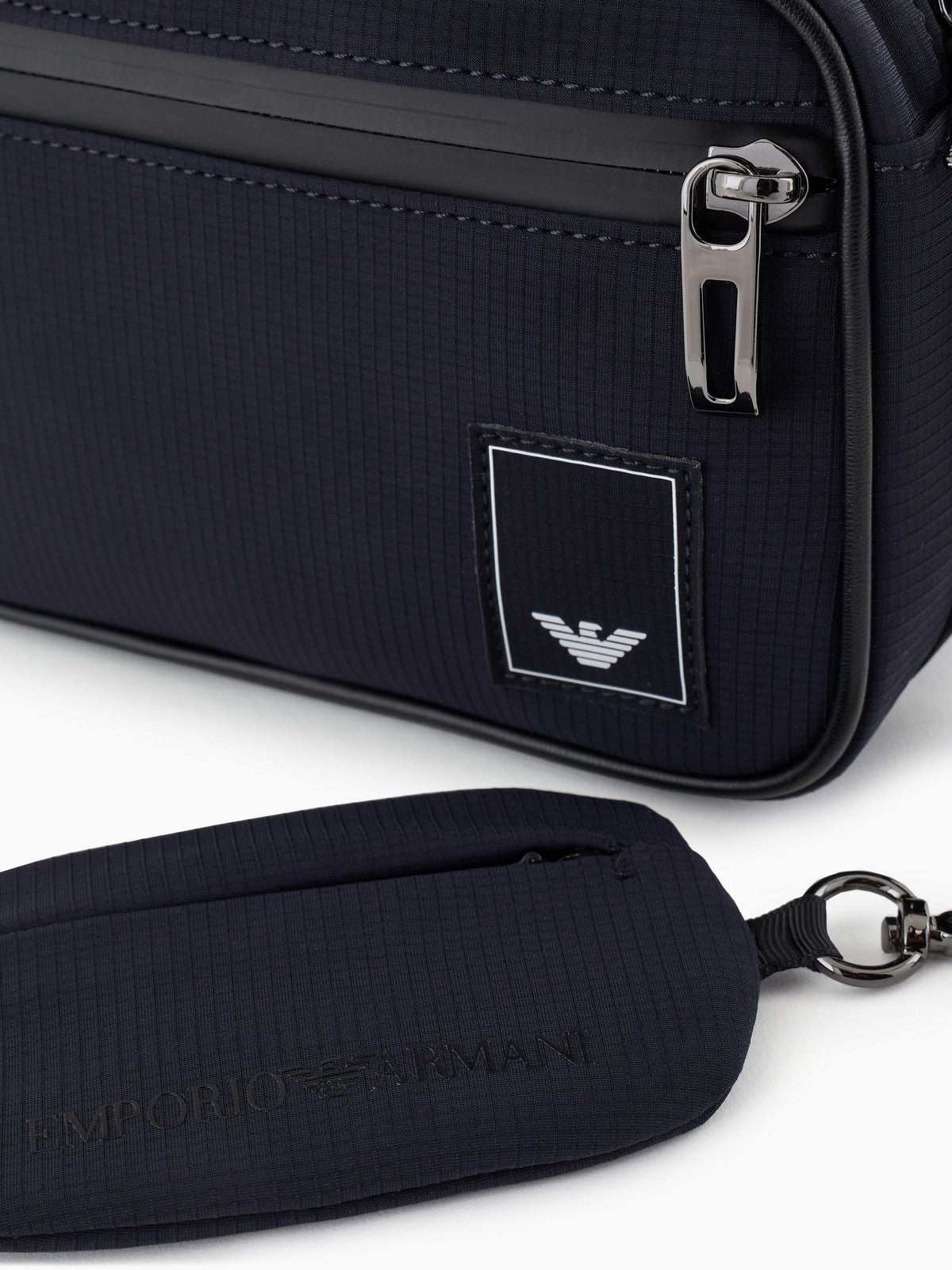 EMPORIO ARMANI Tech case Uomo  EM001220 AF13841 UB118 Blu