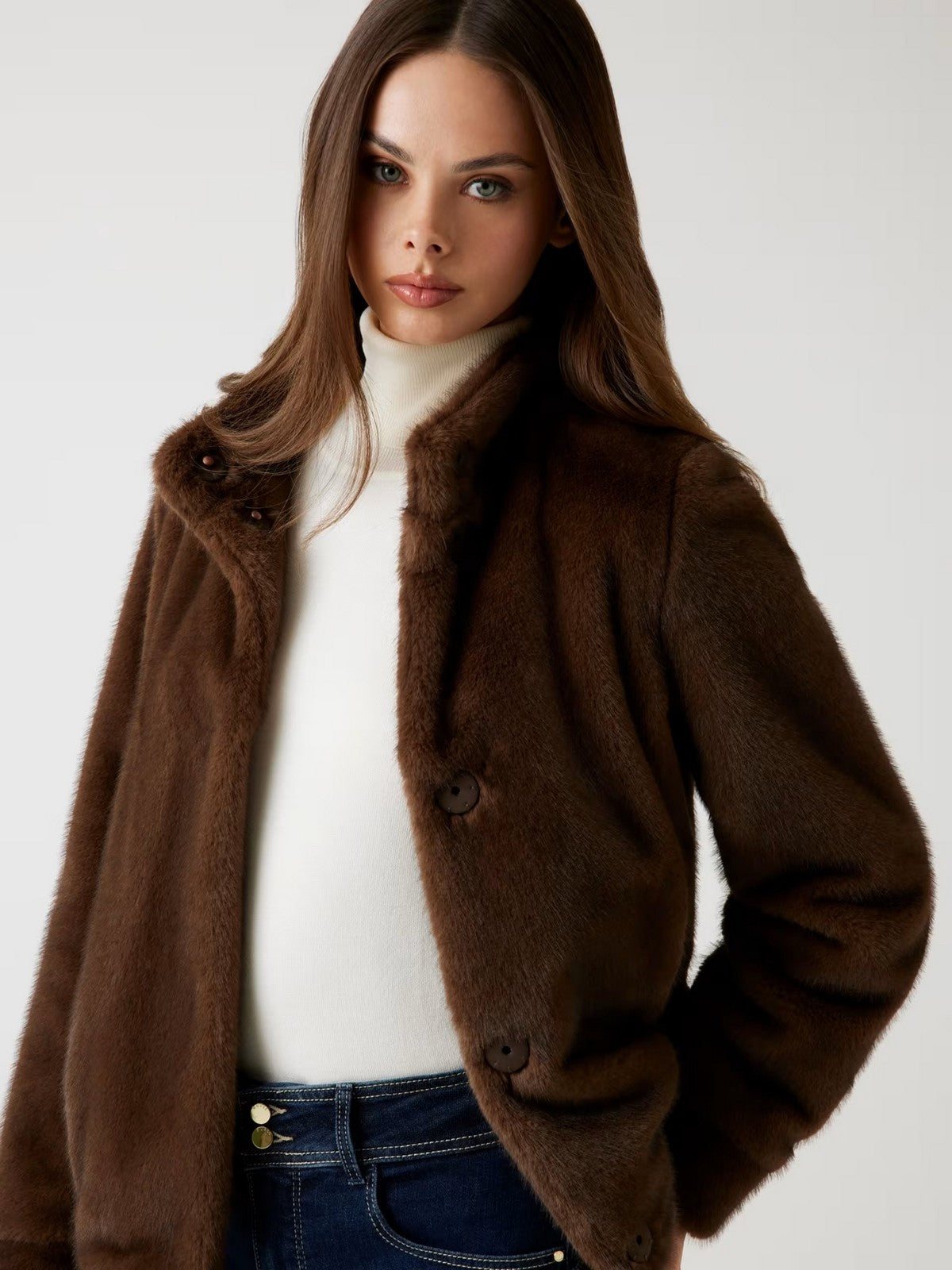 GUESS Giubbino Donna LUNA FAUX FUR JACKET W5BL64 W3920 F18S COLD BREW MULTI