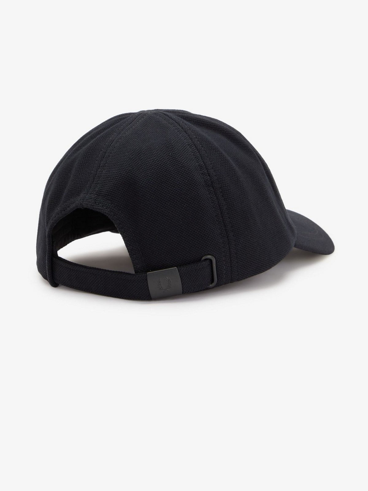 FRED PERRY Cappello Uomo FP PIQUE CLASSIC CAP FP-HW2295-57 843 BLACK/SNOWWHITE