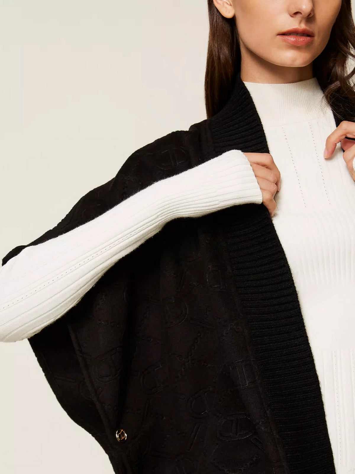 TWINSET Mantella Donna EMBOSSED LOGO 252TO5420 00006 Nero