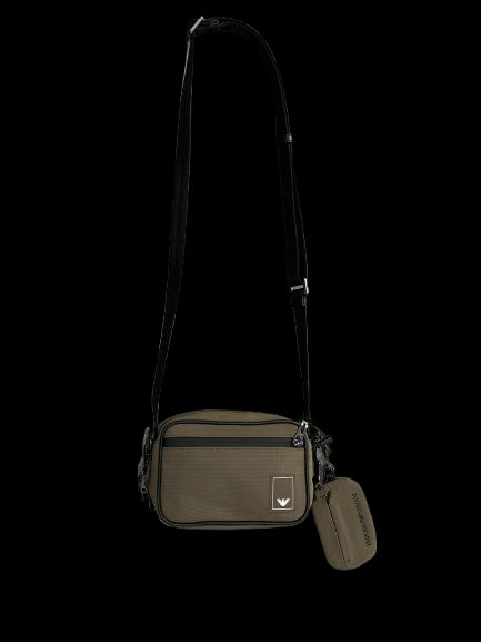 EMPORIO ARMANI Tech case Uomo  EM001220 AF13841 U6299 COCA MOCHA