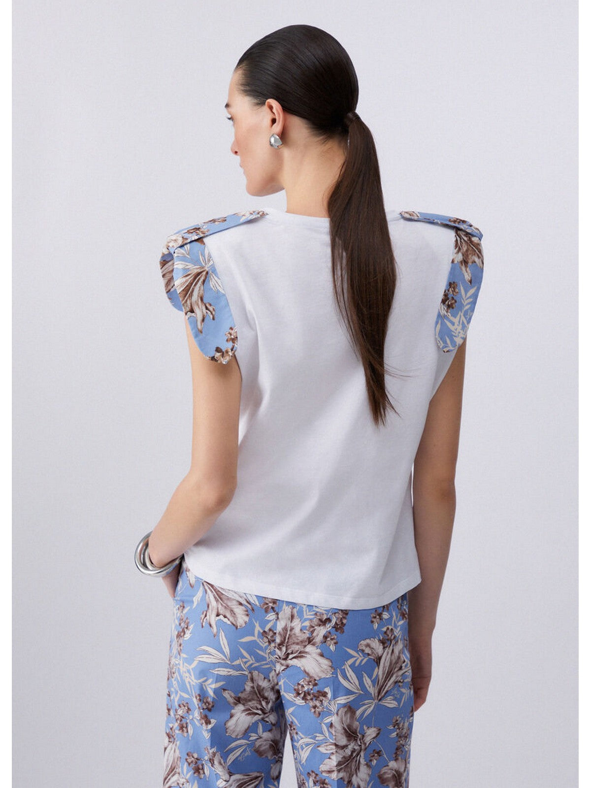 LIU JO WHITE T-shirt Donna  WA6201J6308 P9551 Bco/br.bl.wave lily