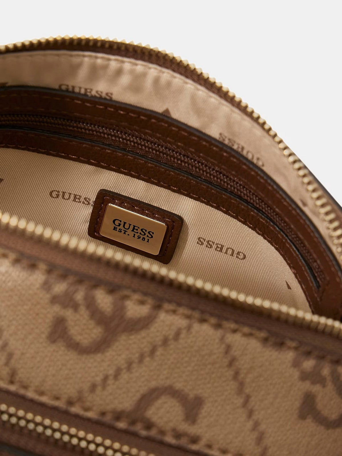 GUESS Borsa Donna NOELLE II CROSSBODY CAMERA HWSO96 72140 LGW LATTE LOGO/BROWN