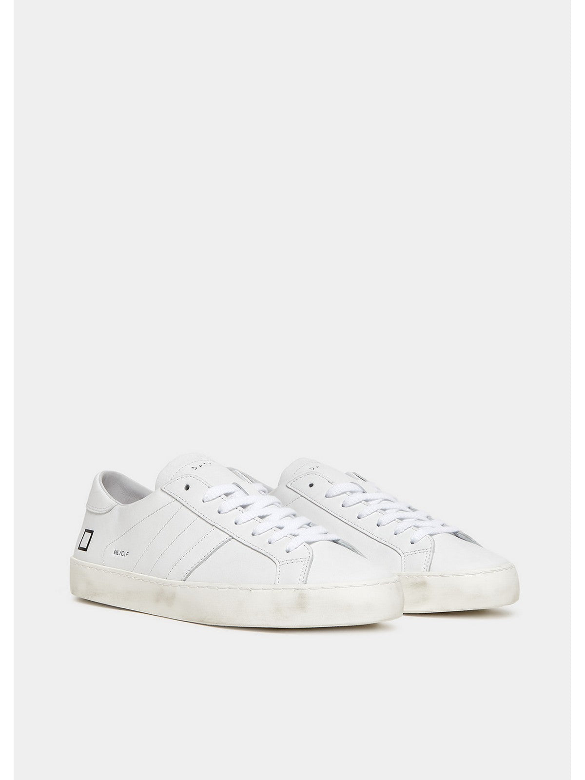 DATA. Wzgórze męskie niskie cielę M997-HL-CA-WH White Sneaker