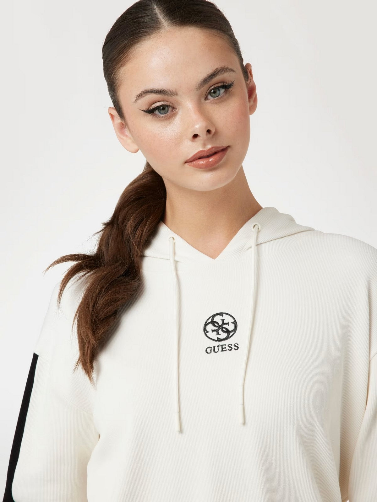 GUESS SPORT Felpa Donna ELA HOODIE SWEATSHIRT V4YQ02 KCDN0 D001 Bianco gioboutiqueweb