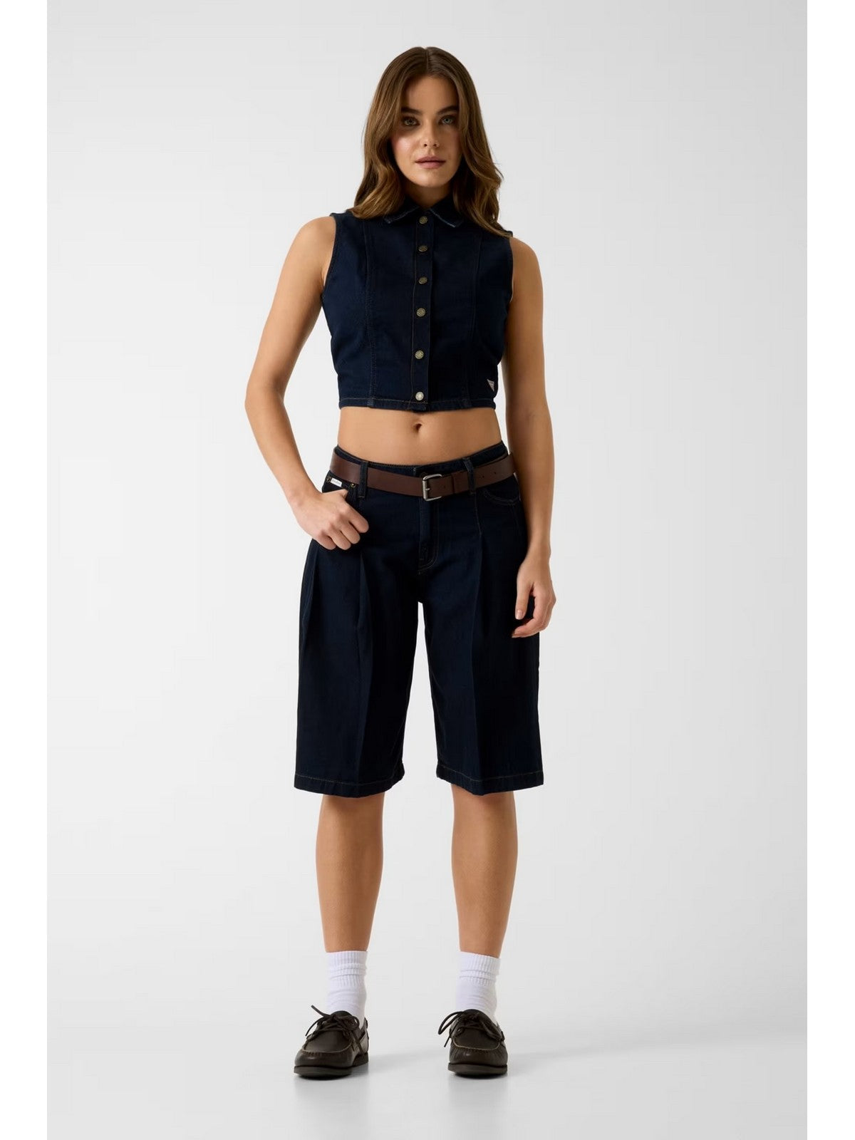 GUESS Pantaloncino Donna GJ CLASSIC PLEATED BERMUDA W6GDY5 D7971 GSMM GJ SUMMER VINTAGE DA