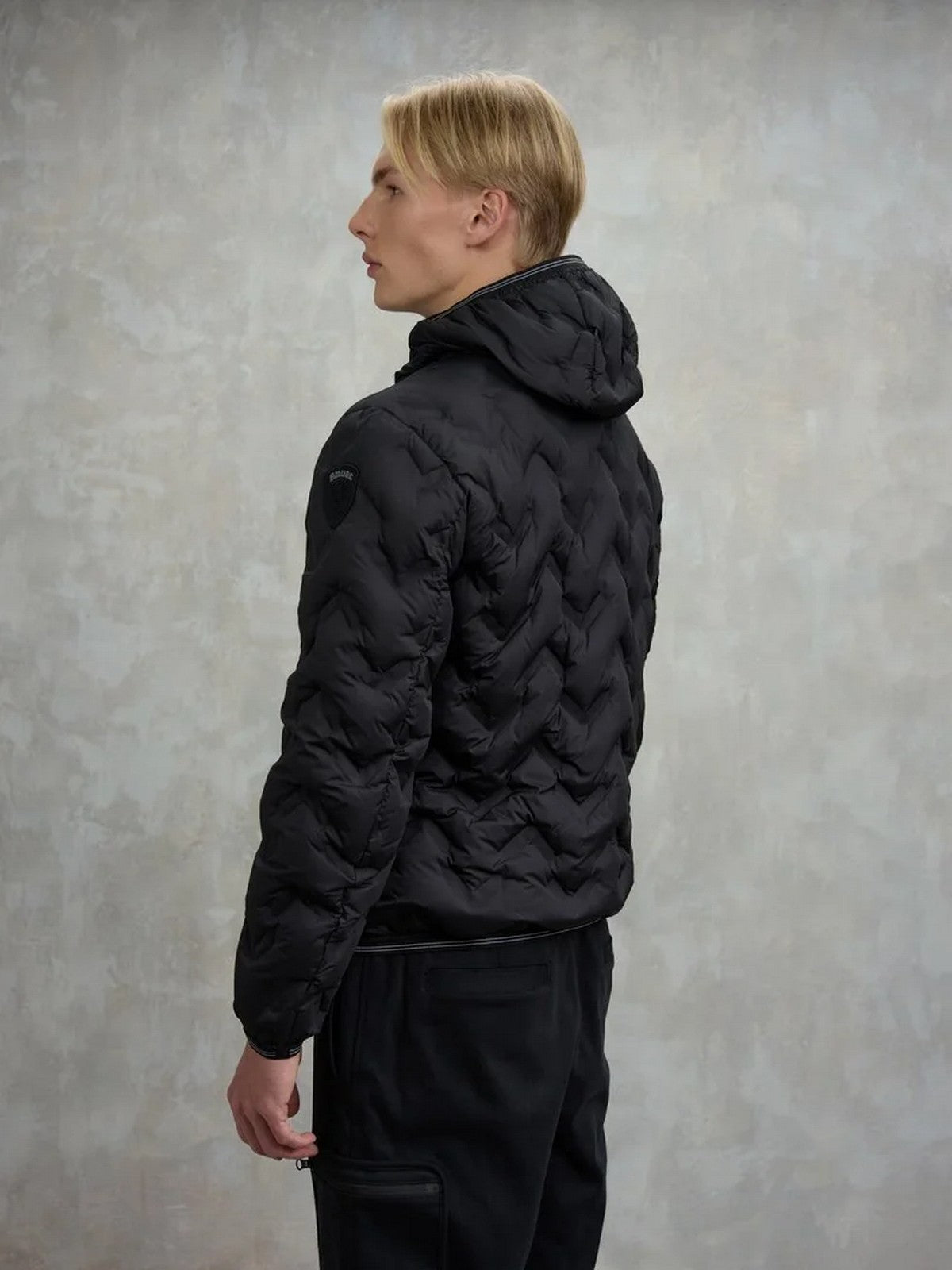 BLAUER Piumino Uomo PIERY 25WBLUC03233 007308 999TB NERO interno TABACCO