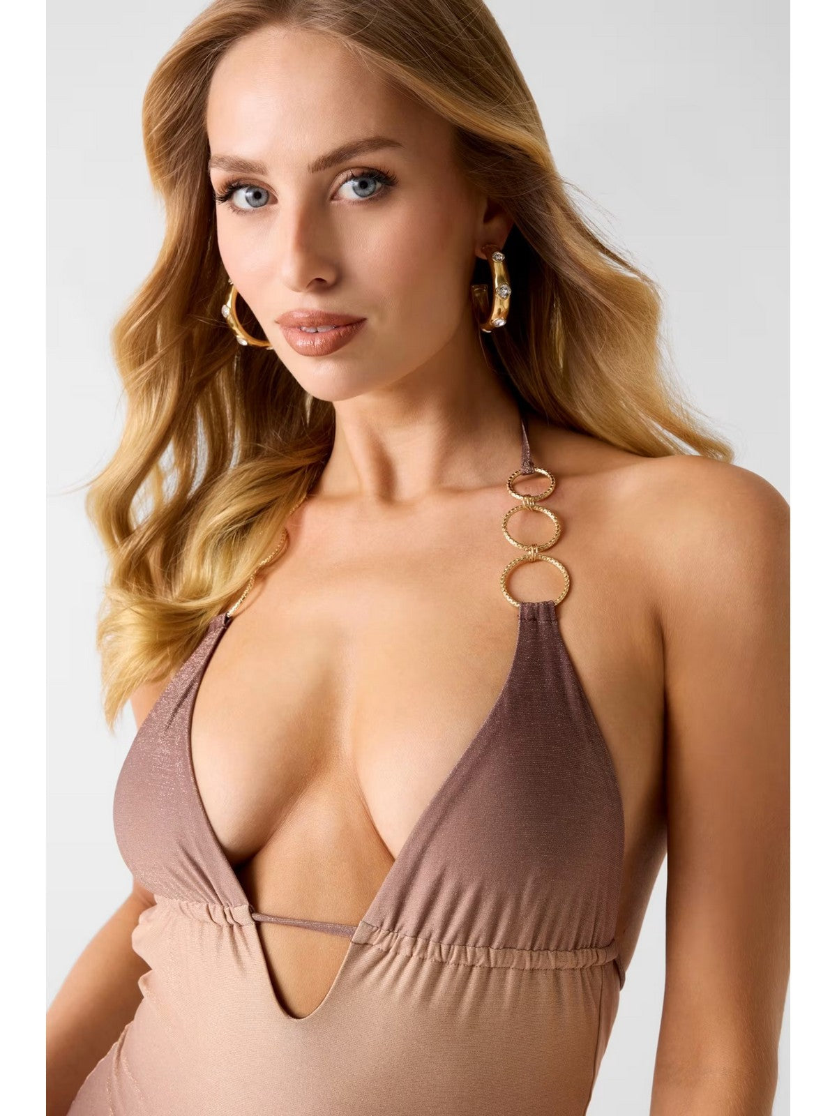 GUESS BEACHWEAR Costume da bagno Donna IRIS HALTER ONE PIECE SWIMSUIT E6GJ13 KF600 PMJQ BROWN SHADE AOP gioboutiqueweb