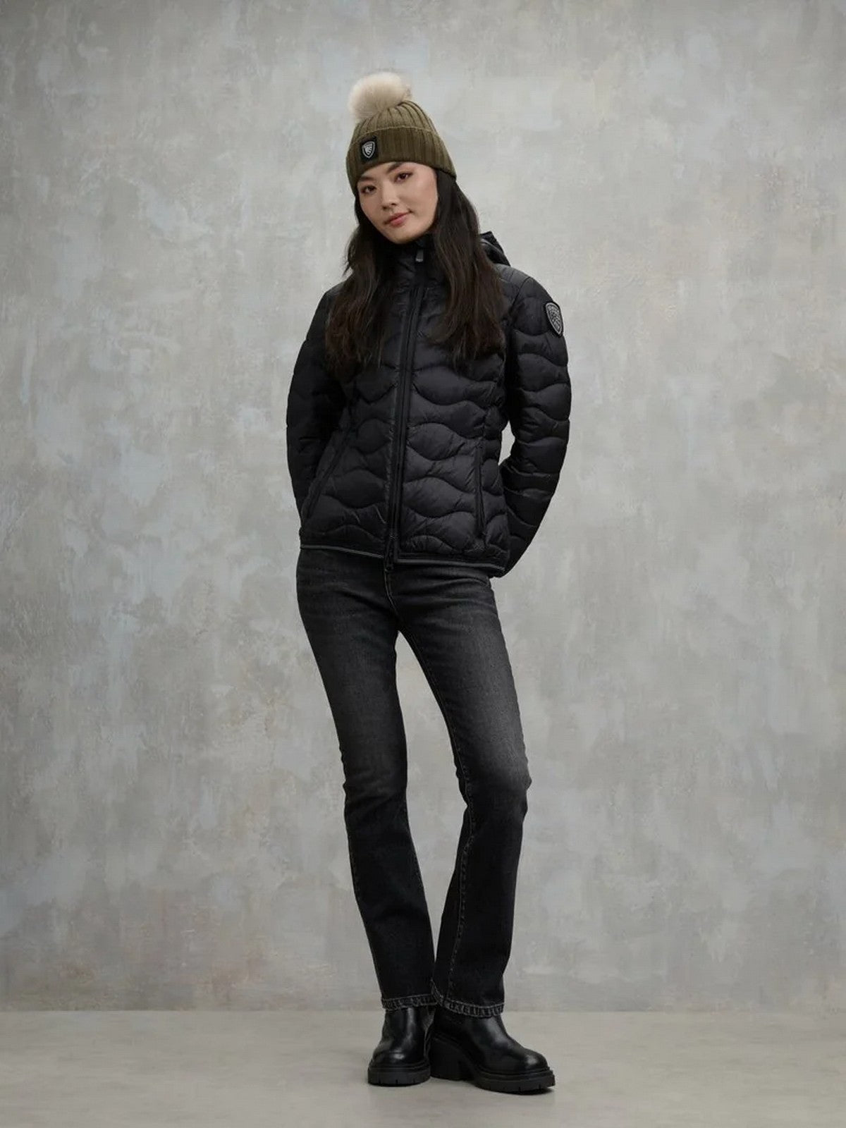 BLAUER Piumino Donna CAMELIA 25WBLDC03095 006047 999EI NERO interno BEIGE 301