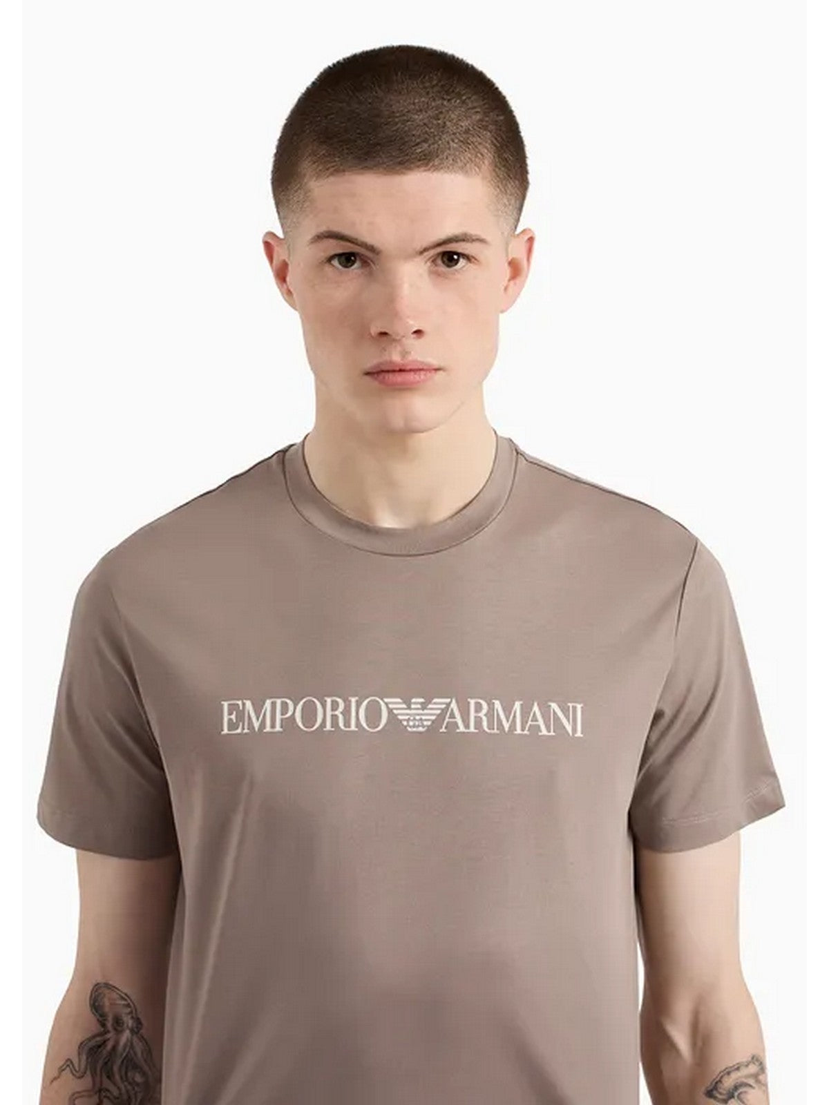 Emporio Armani T-shirts et pôle masculin 8n1tn5 1jpzz 0149 beige