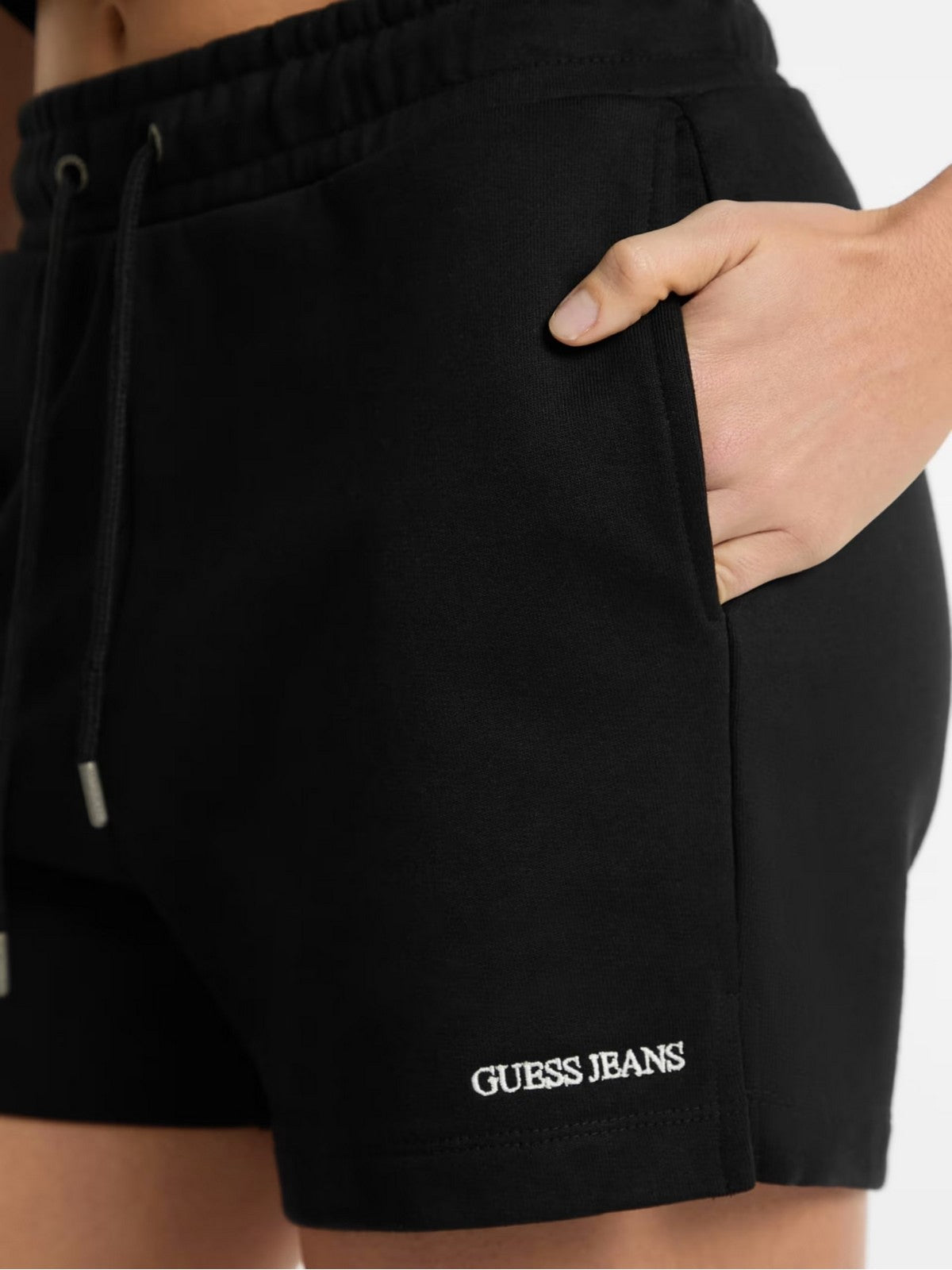 GUESS Pantaloncino Donna GJ REG EMBRO SHORTS W5GD0O K68I4 JBLK Jet Black A996 gioboutiqueweb