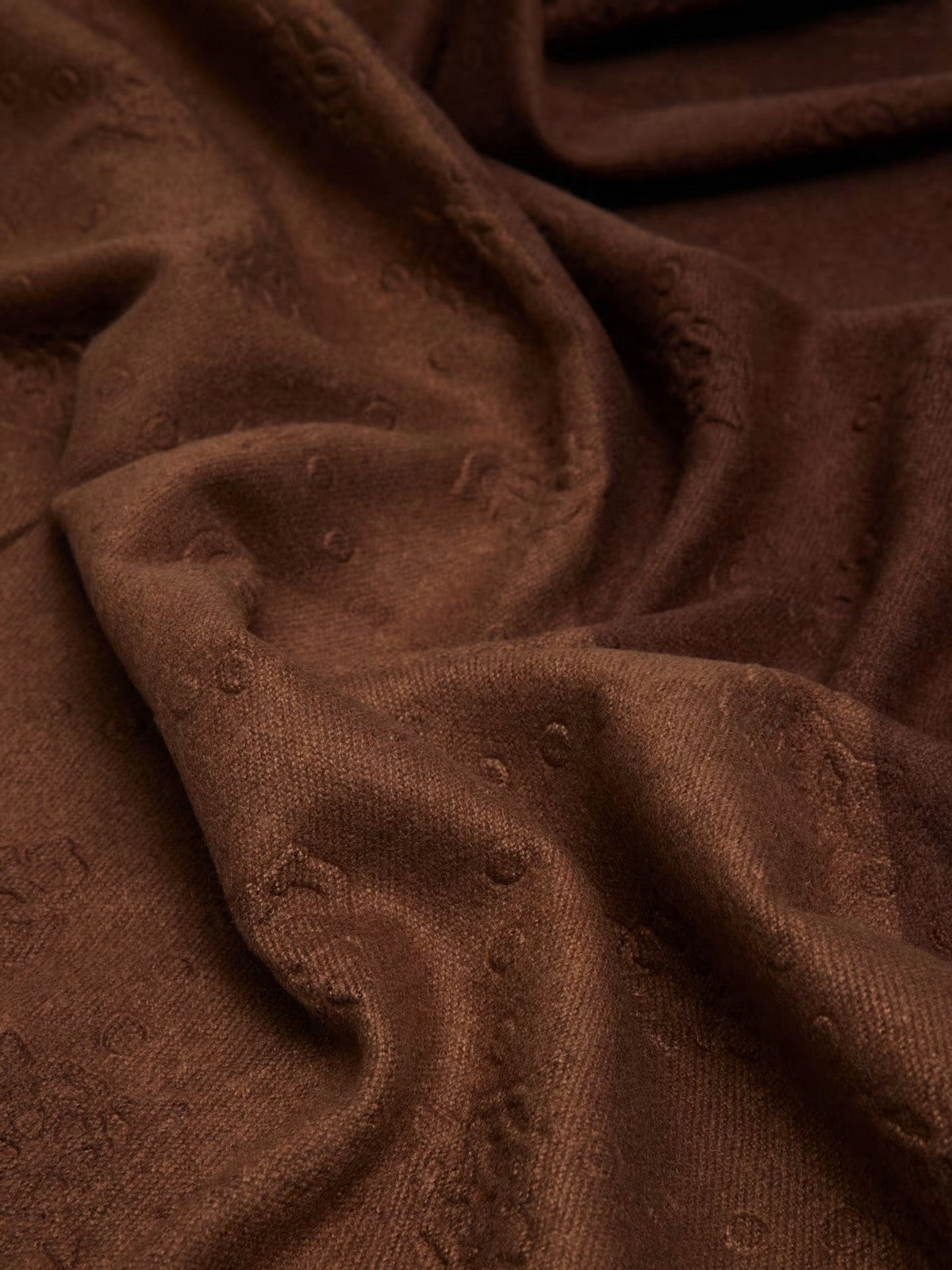 GUESS Sciarpa Donna SCARF 70X180 AW5419 POL03 CHO CHOCOLATE