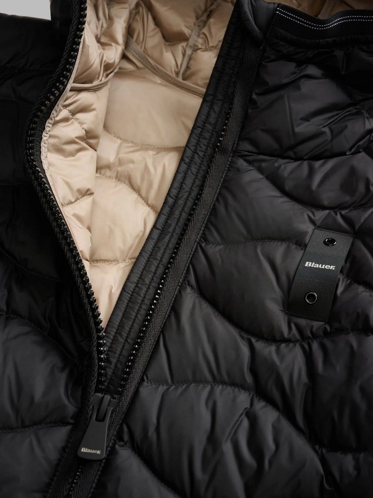 BLAUER Piumino Donna CAMELIA NERO interno BEIGE 301 - 26WBLDC03033 006047 999EI