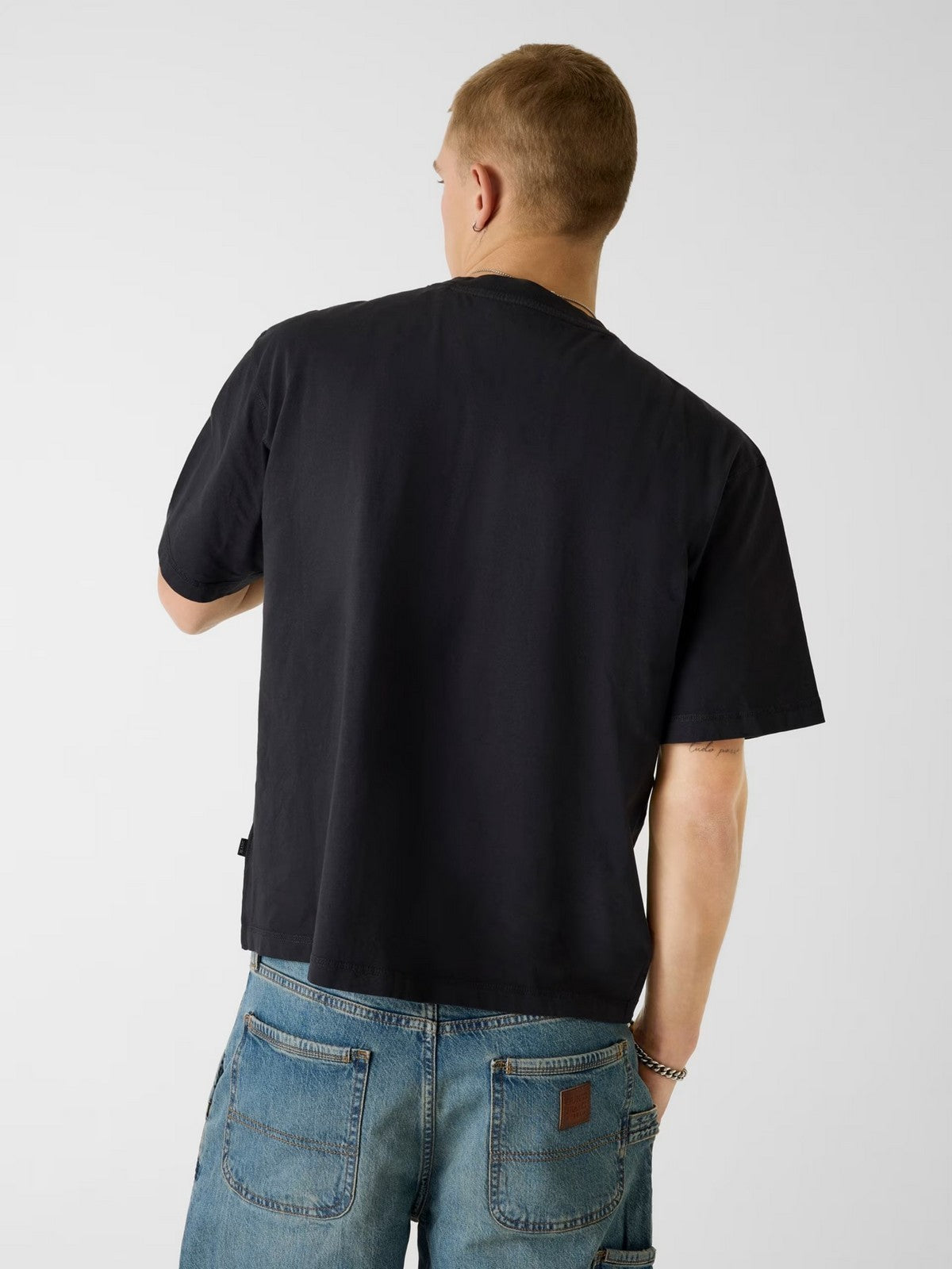 GUESS T-shirt Uomo GJ SS CN BOXY CROPPED TEE M6GIB6 K8FQ4 JTMU JET BLACK MULTI