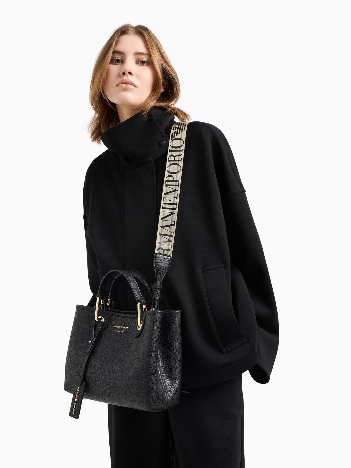 EMPORIO ARMANI Borsa Donna  EW000361 AF12103 MC032 Nero gioboutiqueweb