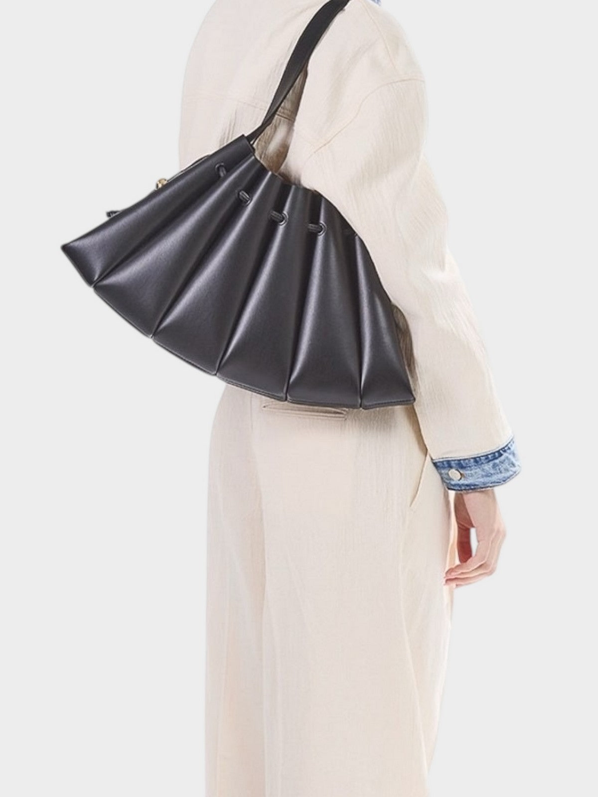 THEMOIRè Calipso vegan fabric bag black eco-friendly design 