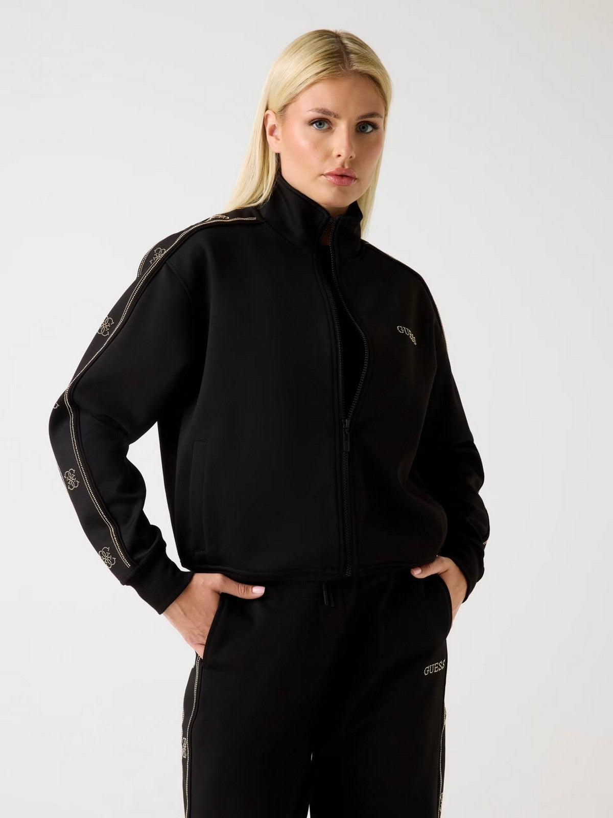 GUESS SPORT Felpa Donna  V5BQ15 KCX22 JBLK Jet Black A996