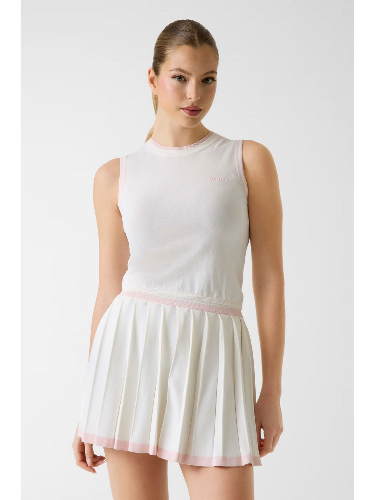 GUESS SPORT Top Donna GABRY CN SL TOP SWTR V6GR02 Z0723 A10F NEIGE WHITE