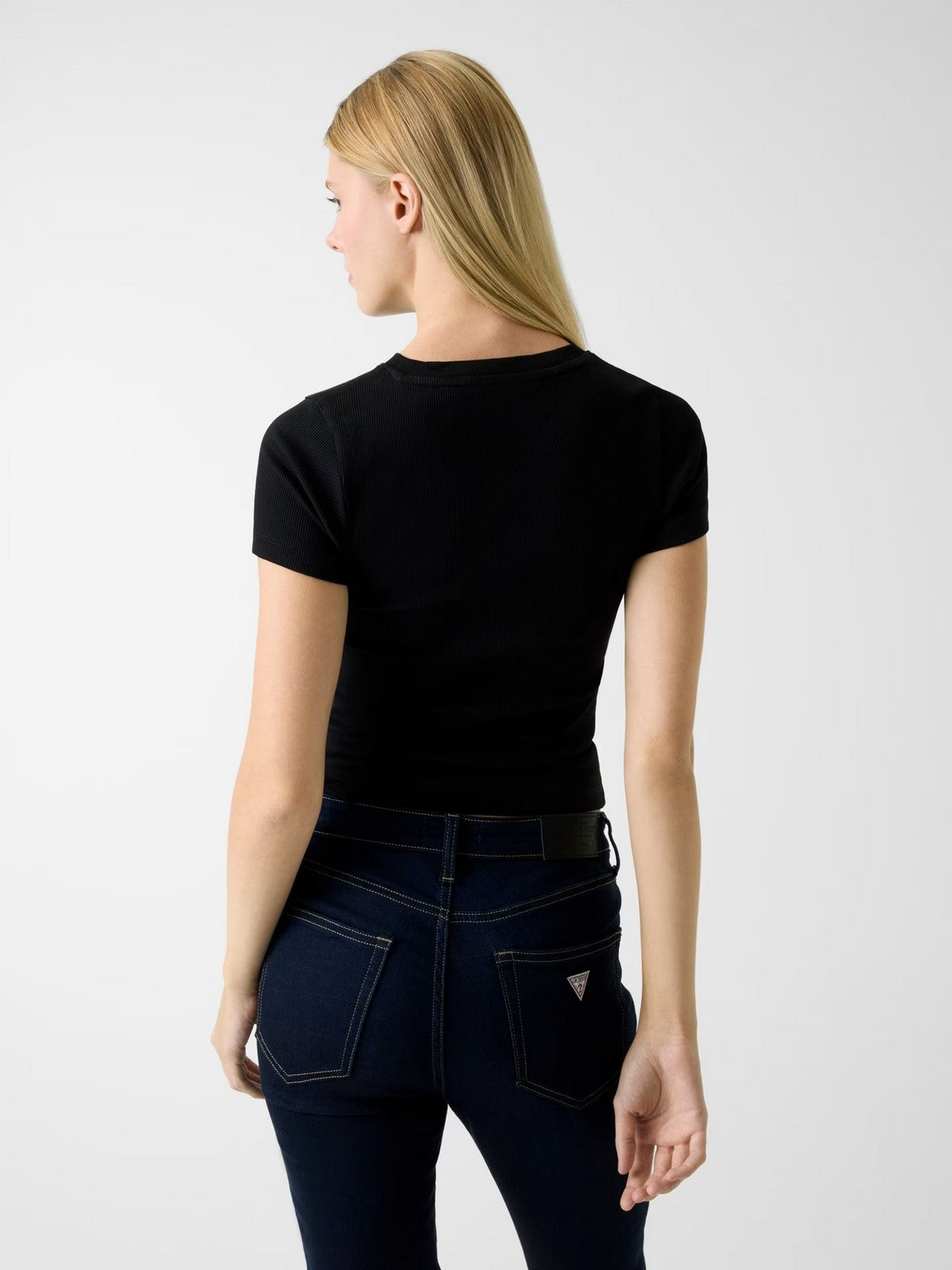 GUESS T-shirt Donna GJ SL CN EMBRO SLIM TEE W6RP21 KA0H1 JBLK Jet Black A996