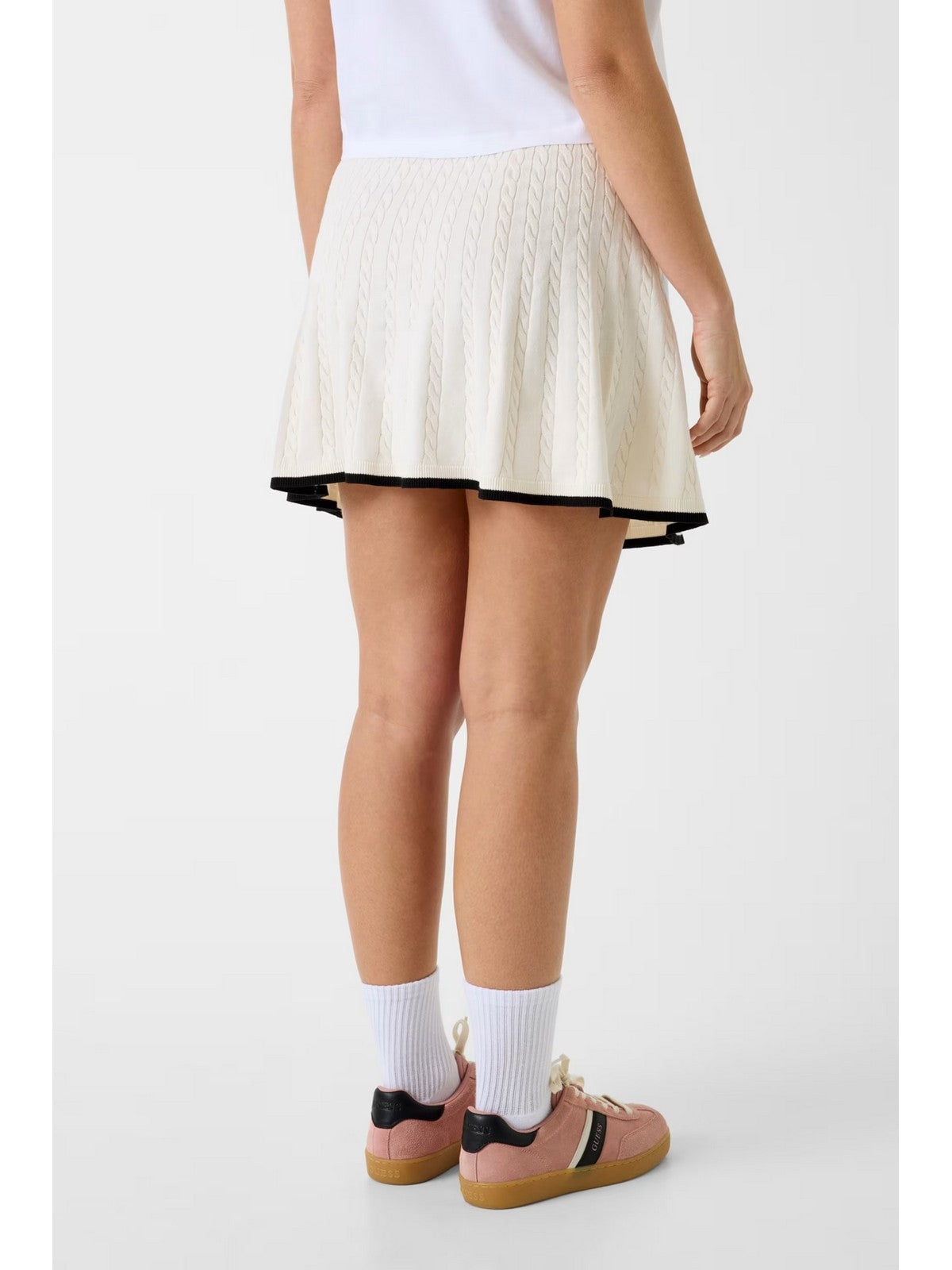 GUESS SPORT Gonna Donna SHARI SKIRT SWTR V6RD07 Z4652 G1O6 DOVE WHITE