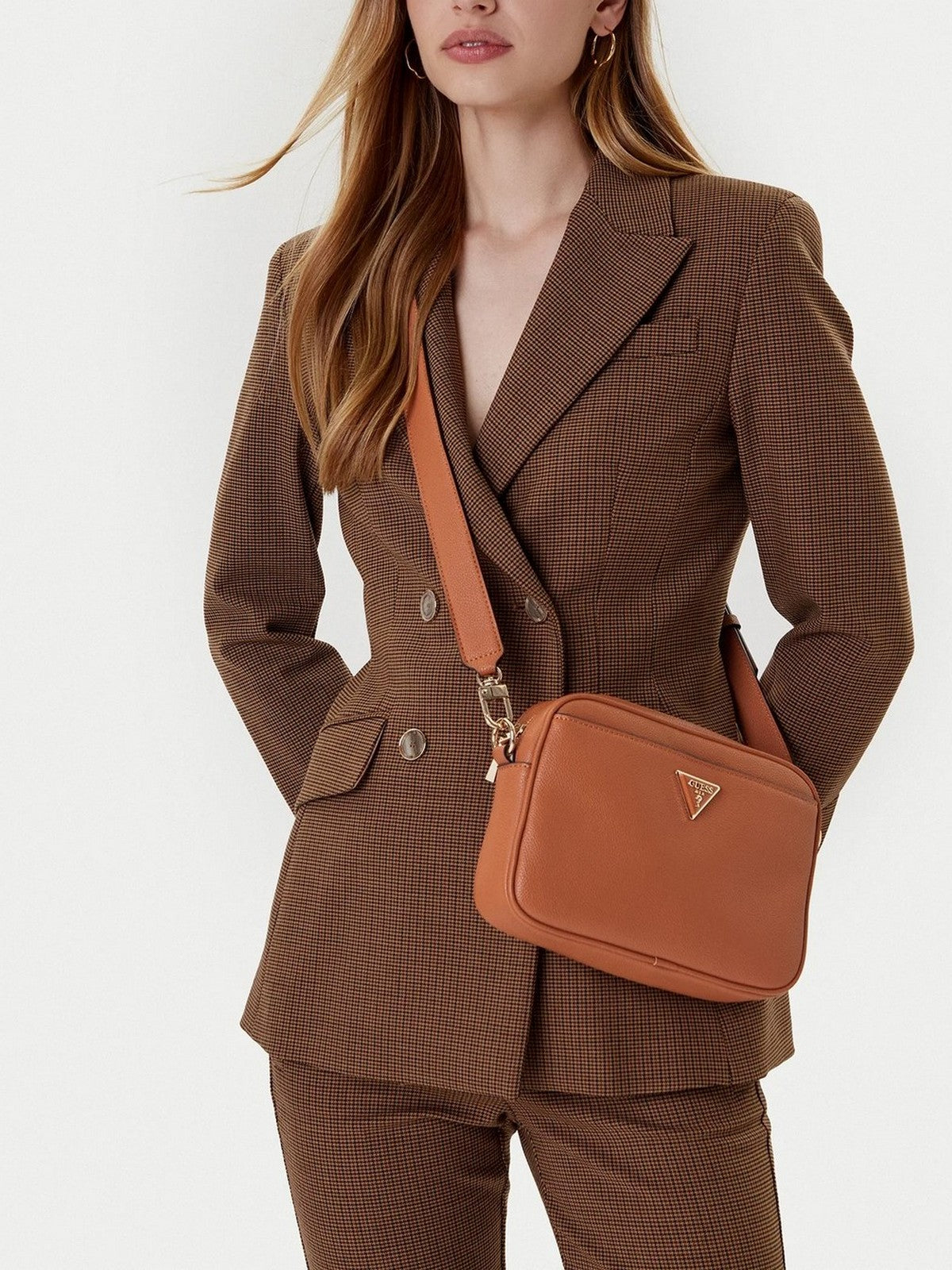 GUESS Borsa Donna MERIDIAN II CAMERA BAG HWBG69 74140 COG COGNAC