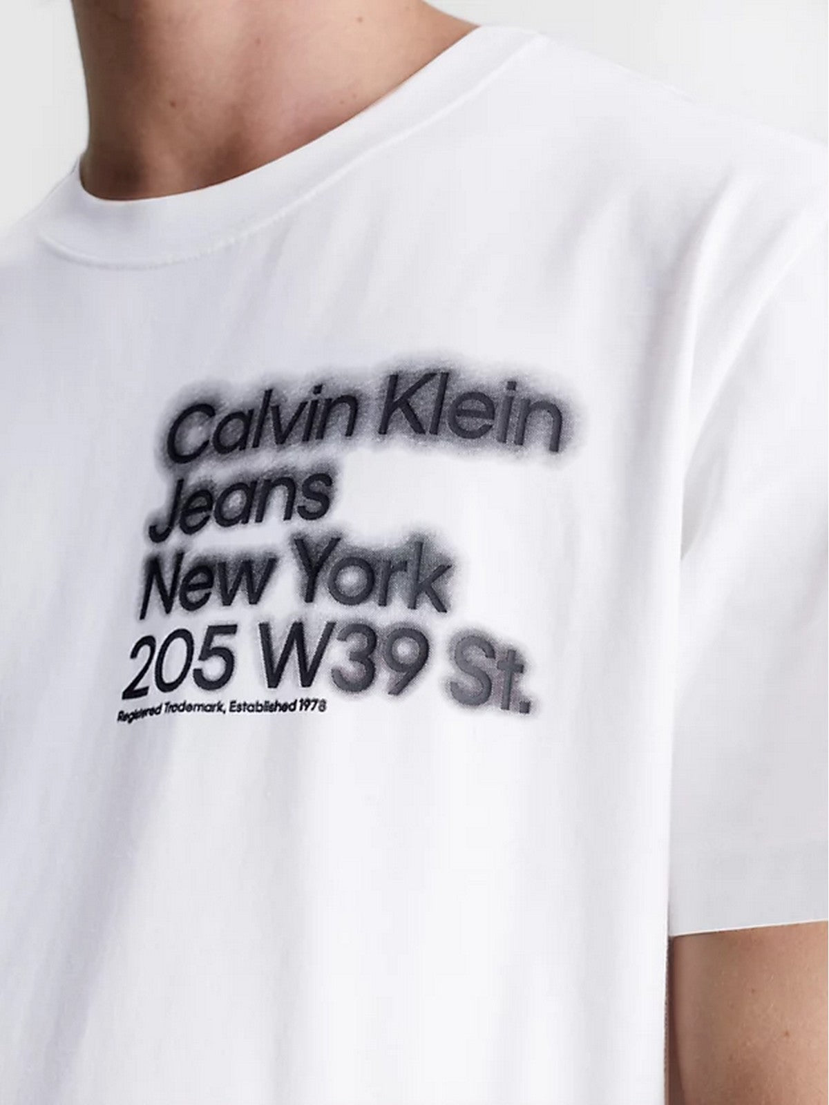 CALVIN KLEIN T-Shirt e Polo Uomo  J30J322870 YAF Bianco